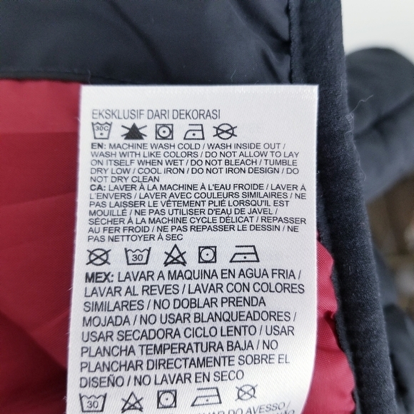 Nike JUST DO IT Fleece-Lined Black & Red Puffer Coat, size 12 Months - Picture 12 of 12